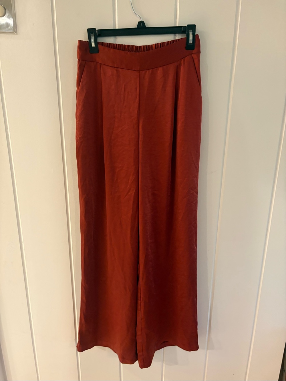 DREW Satin Wide-Leg Pants — Rust